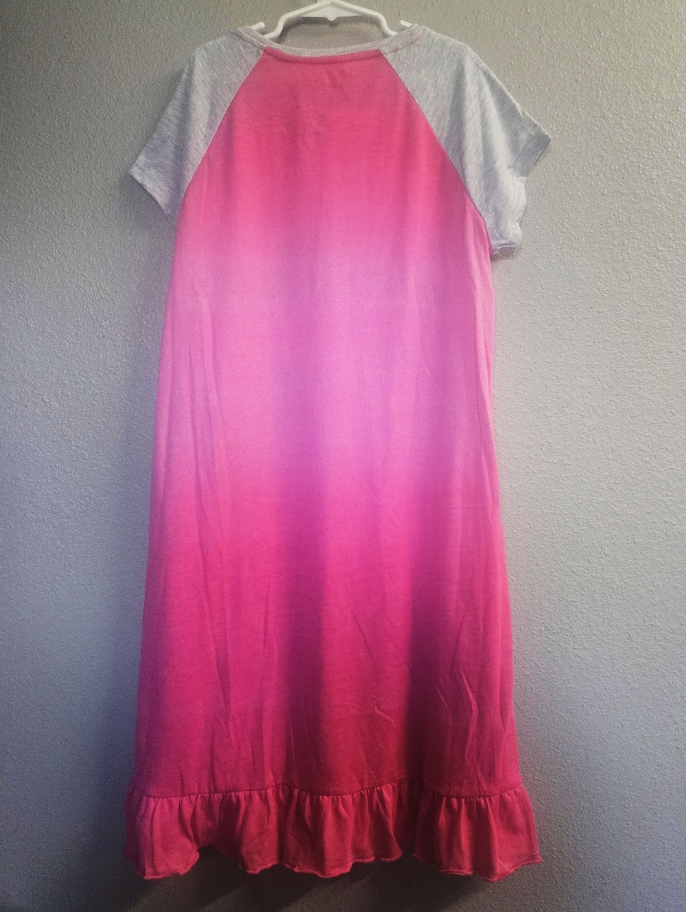 New! DreamLife Girls' Gown With Matching Eye Mask - Picture 6 of 7